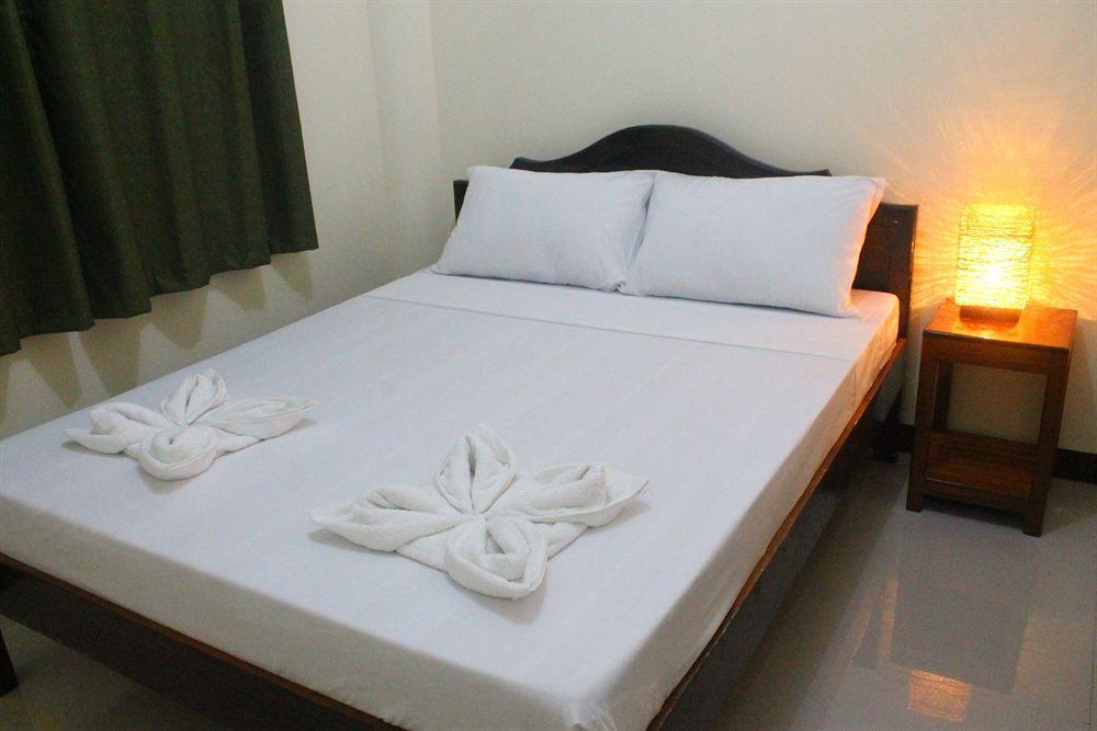 Amerson Pension Place Puerto Princesa Exterior photo