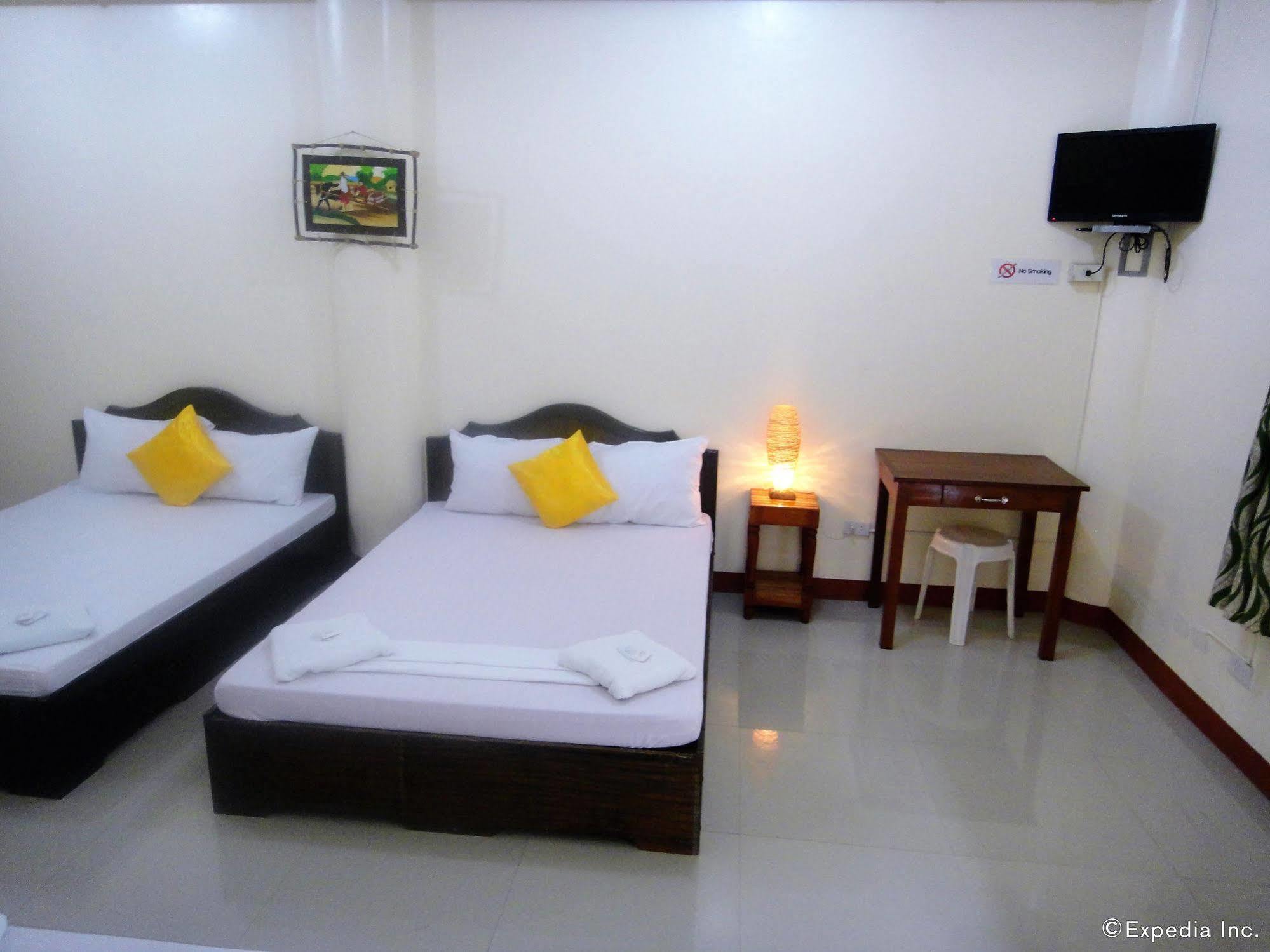 Amerson Pension Place Puerto Princesa Exterior photo